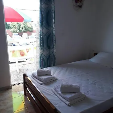 Aris House Apartment Paralia Katerinis Exterior photo