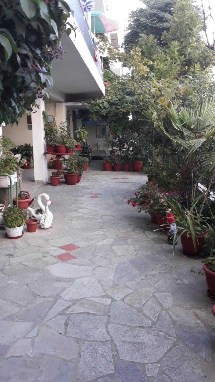 Aris House Apartment *